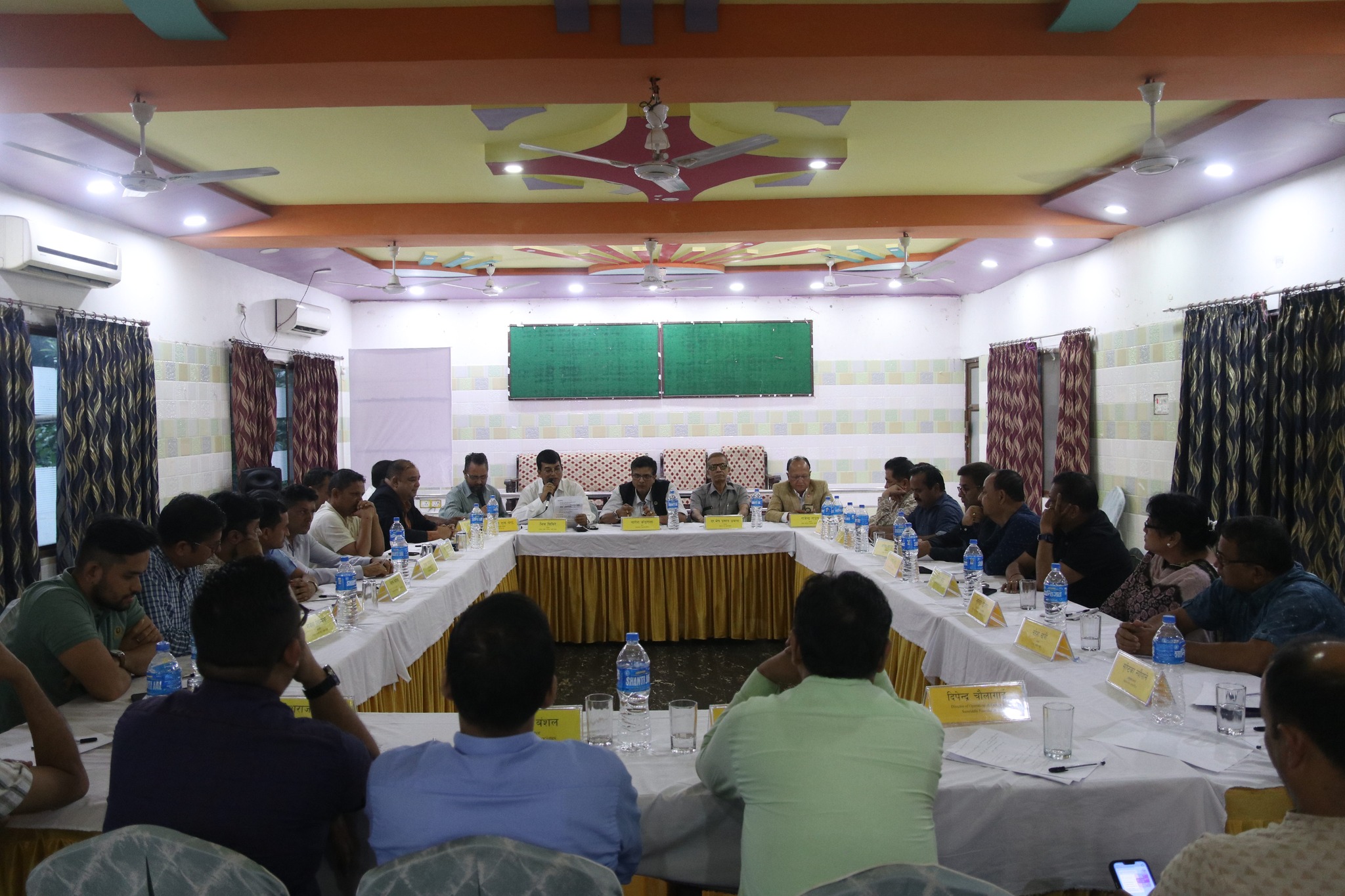 Read more about the article Biratngar Leaders Circle Meeting on “Fostering economic growth and prosperity of Biratnagar”